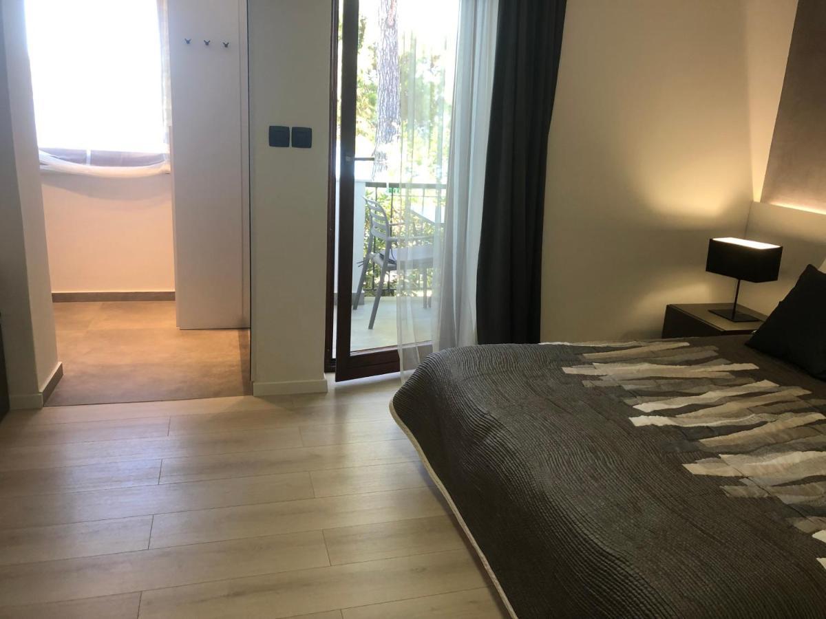 Apartments & Rooms Bianca มาลีโลชินจ์ ภายนอก รูปภาพ