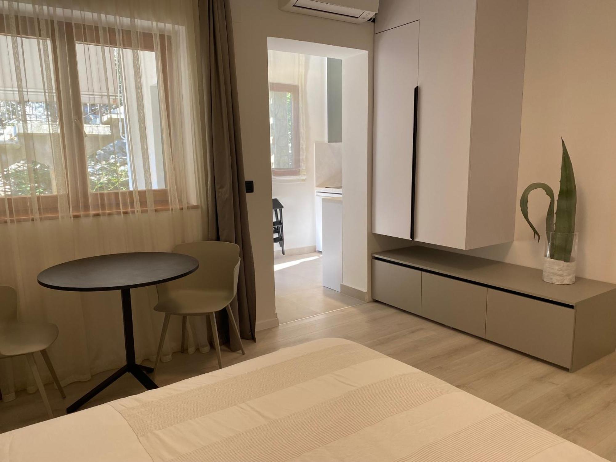 Apartments & Rooms Bianca มาลีโลชินจ์ ภายนอก รูปภาพ