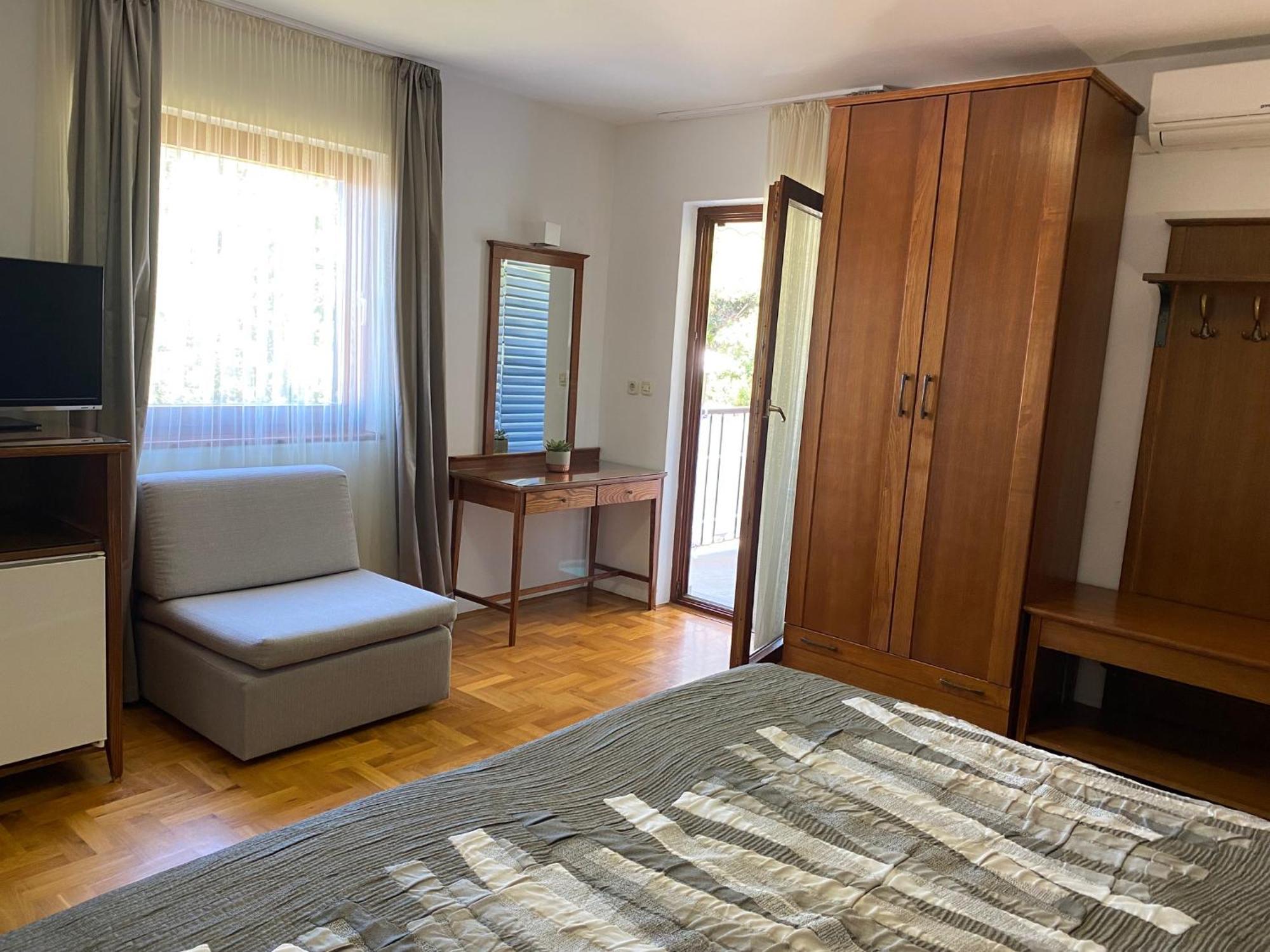 Apartments & Rooms Bianca มาลีโลชินจ์ ภายนอก รูปภาพ