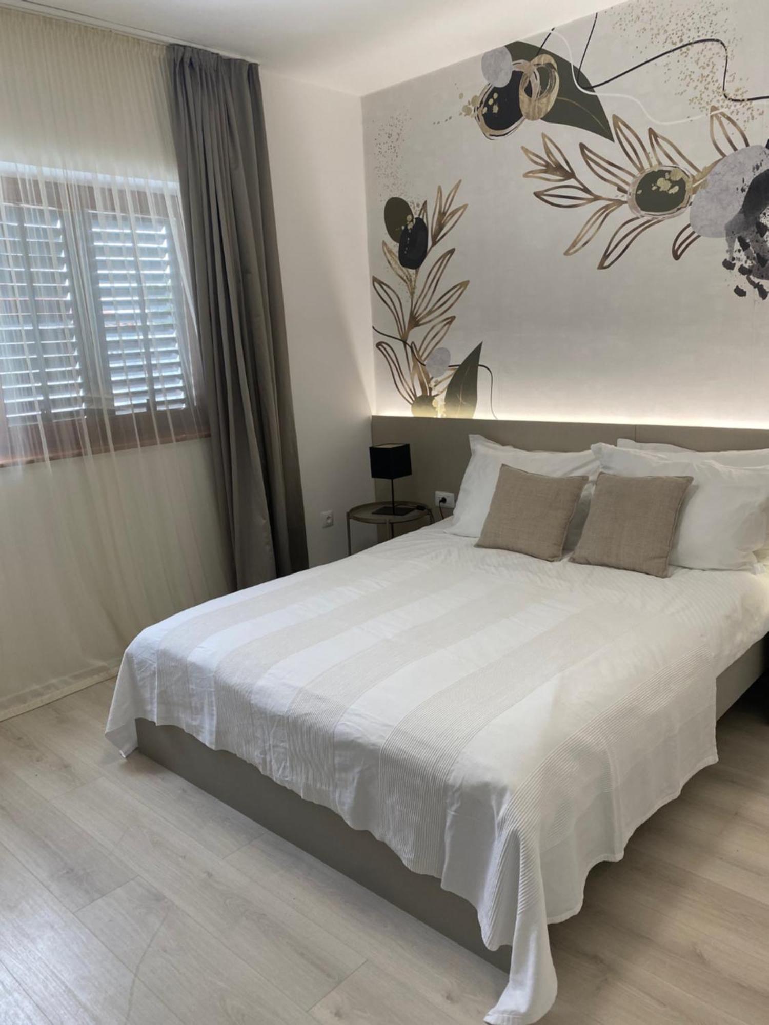 Apartments & Rooms Bianca มาลีโลชินจ์ ภายนอก รูปภาพ